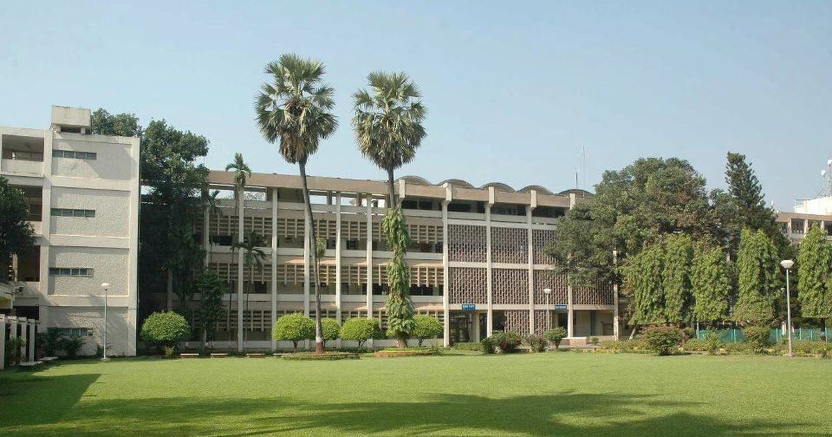 IIT Bombay suspends classroom lectures; only online classes for rest of the year