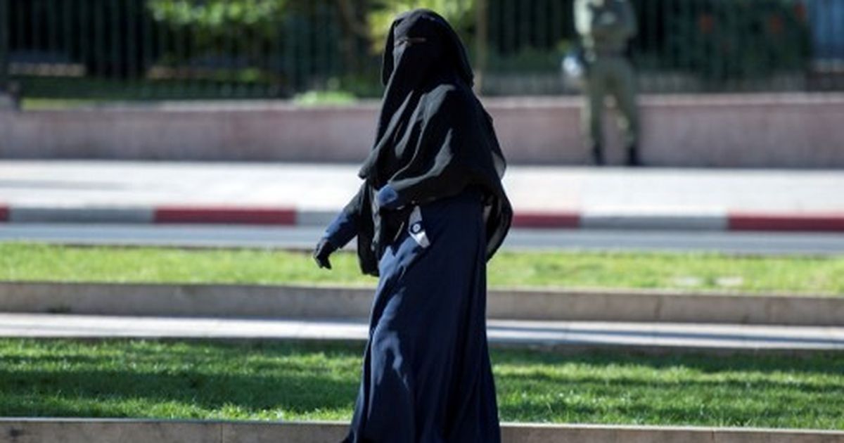 Austria’s burqa ban comes into force