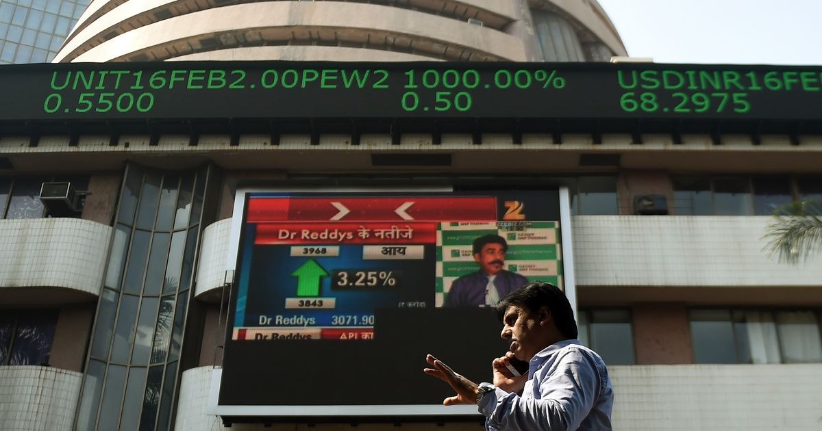 Sensex ends 130 points down, Nifty remains above the 9,100 mark