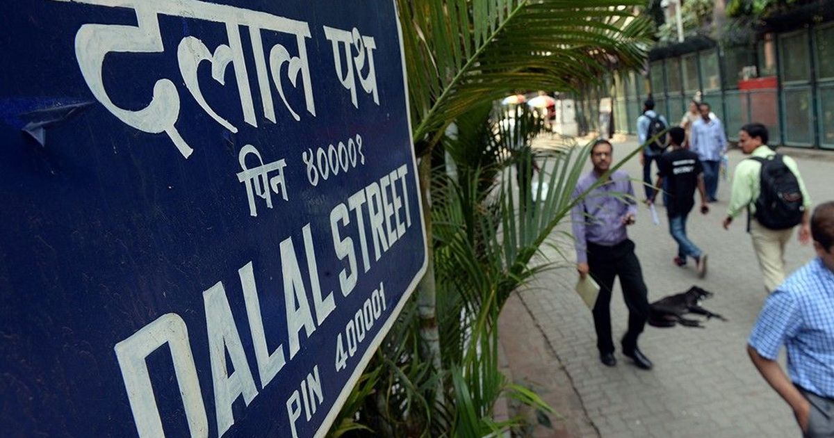 Corporate earning cues help Sensex hit new all-time high, Nifty ends above 9,700