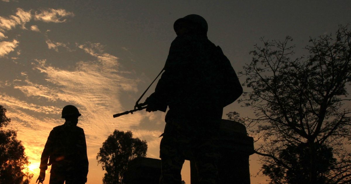 2 soldiers, 2 militants killed in gunfight along LoC 2 soldiers, 2 militants killed in gunfight along LoC