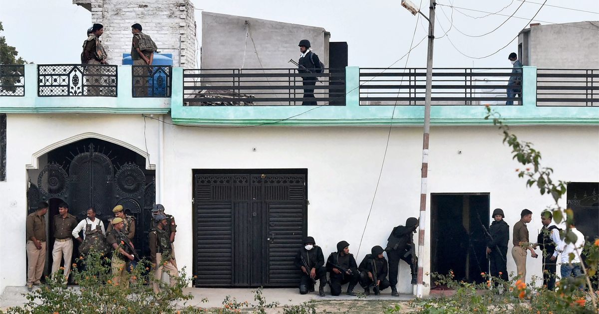 The big news: Suspect behind Bhopal-Ujjain train blast cornered in Lucknow, and 9 other top stories