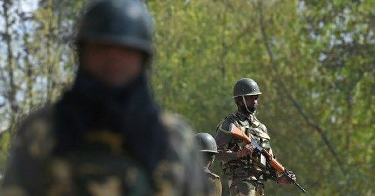 Kashmir: Tension in the Valley triggers suspension of mobile internet services