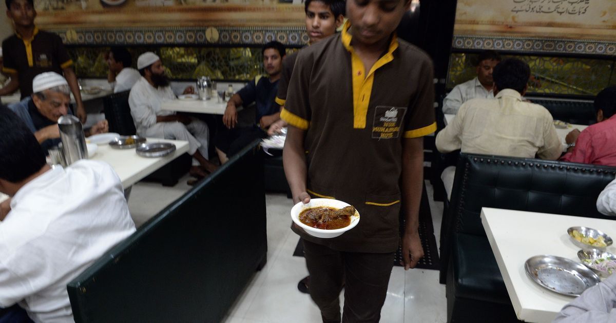 No matter where you sit, restaurants that have both air-conditioned, non-AC areas will levy 18% GST