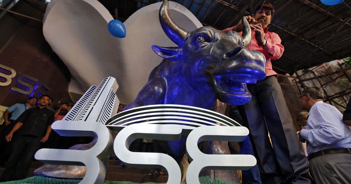 Sensex closes 174 points up, Nifty above 9,900 after RBI keeps interest rates unchanged