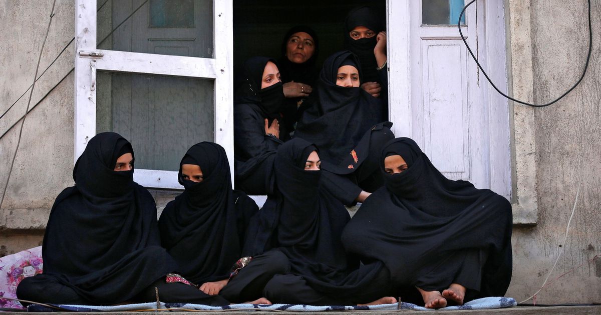 Supreme Court won’t review polygamy, says it will only judge triple talaq’s Constitutional validity
