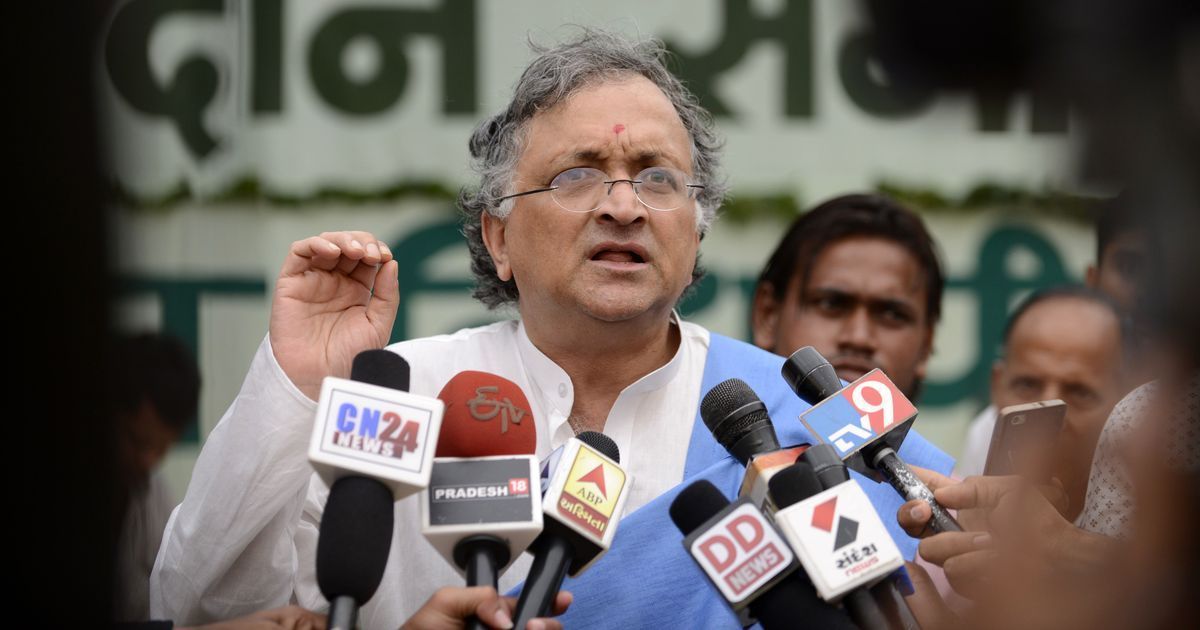 BJP Yuva Morcha files complaint against Ramchandra Guha for comments on Gauri Lankesh murder
