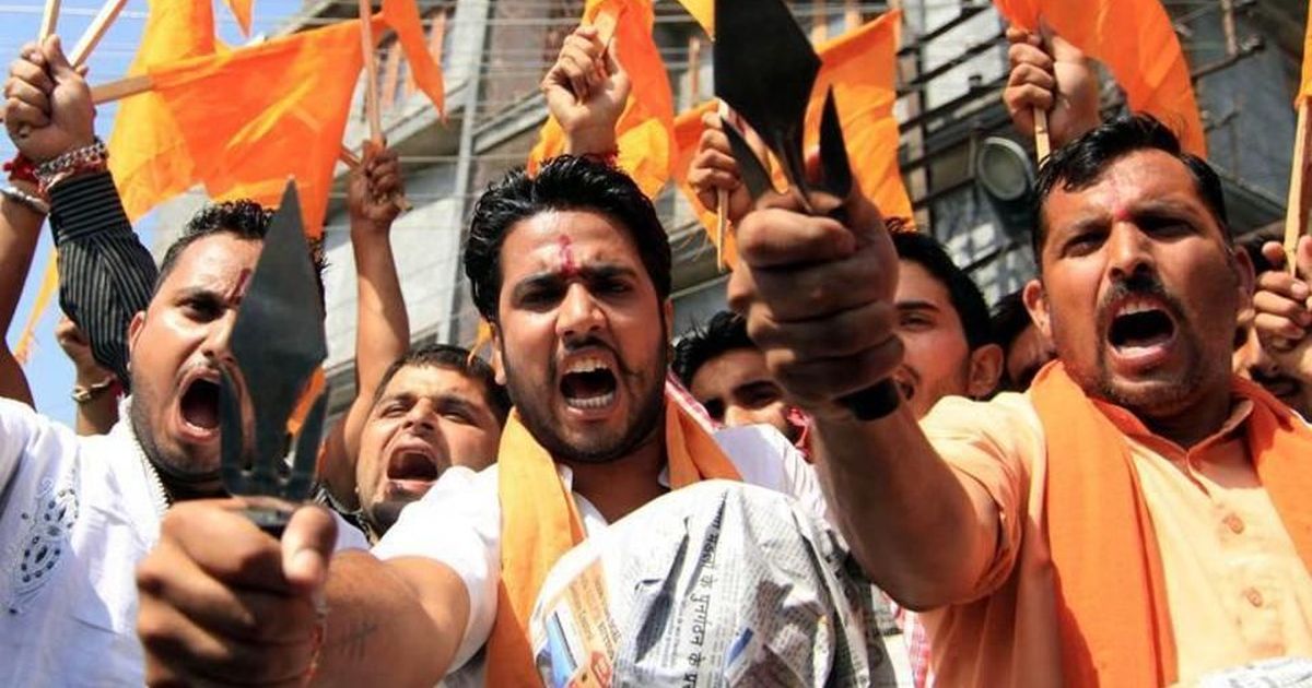 Muslim youth slapped in India for not saying 'Bharat Mata ki jai' Muslim youth slapped in India for not saying 'Bharat Mata ki jai'
