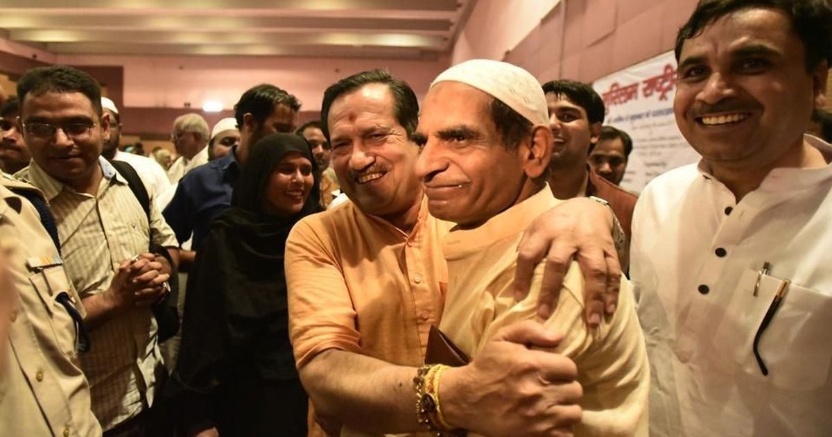 Indresh Kumar at an iftar party at Jamia Millia Islamia|Burhaan Kinu/HT Indresh Kumar at an iftar party at Jamia Millia Islamia|Burhaan Kinu/HT