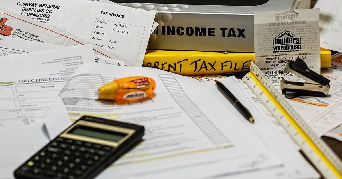 Centre retains income tax rate, introduces Rs 40,000 Standard Deduction for salaried taxpayers