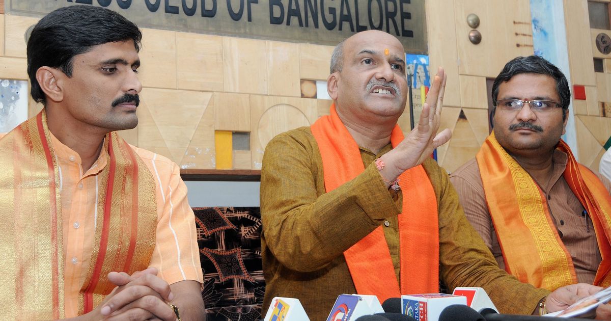 Sri Ram Sene chief, all other accused, acquitted in pub attack case that led to pink chaddi campaign