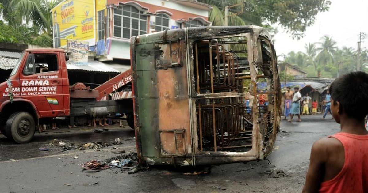 पश्चिम बंगाल : दंगा-फसाद के चक्कर में क्या मुस्लिम समुदाय अपनी बेहतरी का मौका खो रहा है?