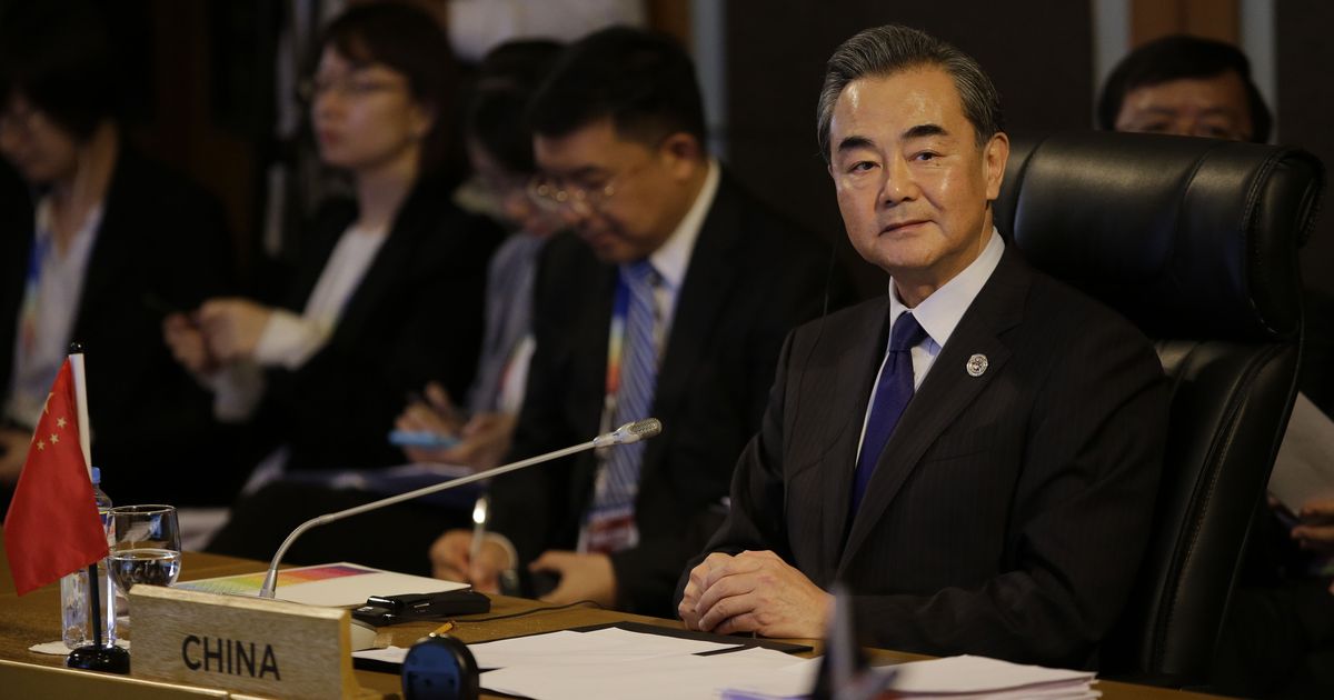 ‘Chinese dragon, Indian elephant must dance, not fight, with each other’: China foreign minister