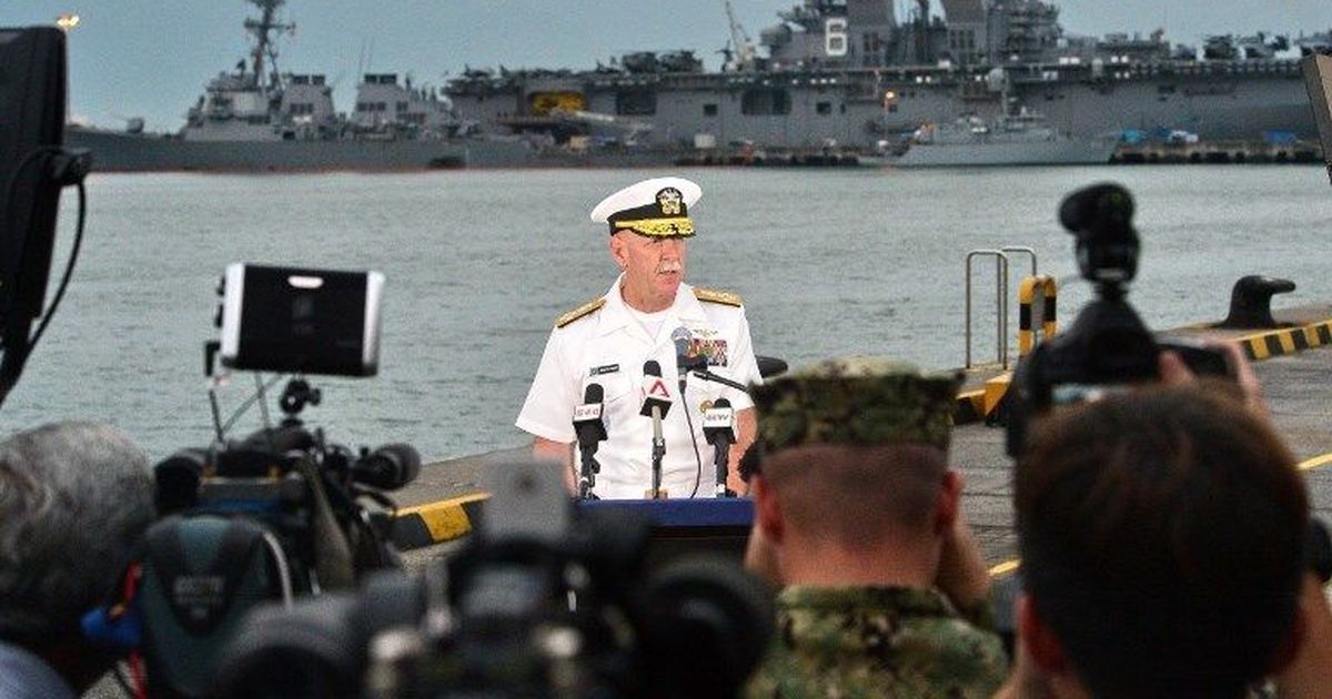 USS John S. McCain collides with merchant ship USS John S. McCain collides with merchant ship
