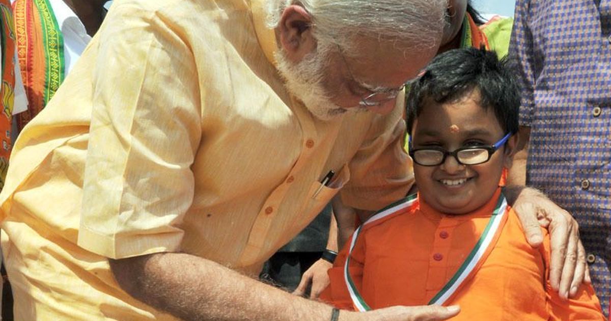 विकलांग की जगह दिव्यांग कहने की प्रधानमंत्री की अपील केंद्रीय मंत्रालय और विभाग ही नहीं मानते