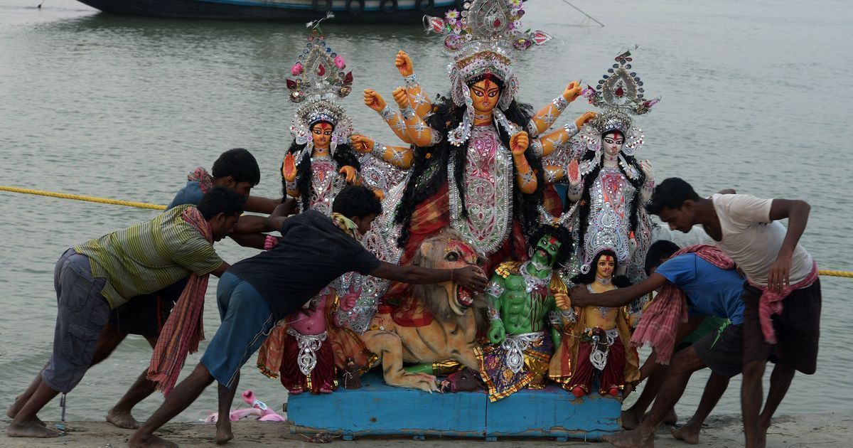 Twitter user posts fake video of priest being assaulted during Navratri, Kolkata Police shut it down
