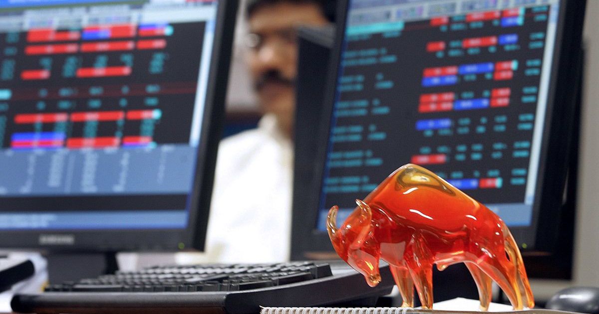 Sensex surges 348 points, Nifty closes above 10,000 on strong Asian, US markets