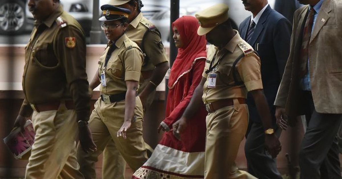 Kerala conversion case Hadiya asks Supreme Court to allow her to live with her husband