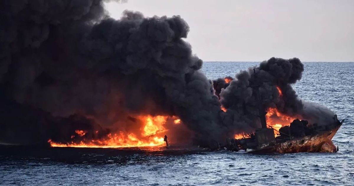 Burning Iranian oil tanker in East China Sea has sunk, all 32 crew members feared dead: Reports
