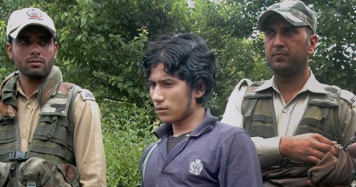 Jammu & Kashmir: Editor Shujaat Bukhari’s suspected killer gunned down in Budgam, say police