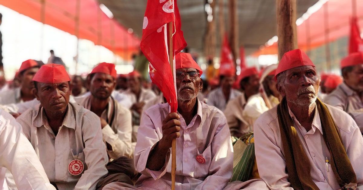 Maharashtra farmers call off their protest after chief minister says government will fulfil demands