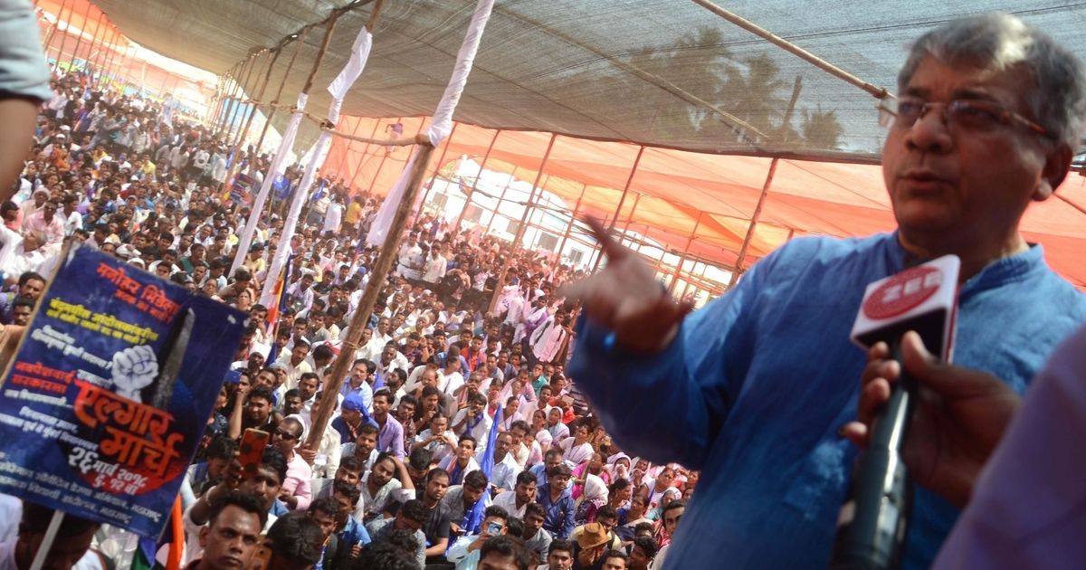 Bhima-Koregaon violence: Prakash Ambedkar meets Maharastra CM after Dalit protest in Mumbai