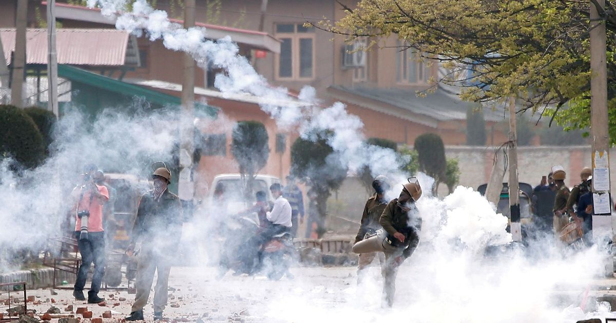 J&K: Clashes break out across the state over deaths in South Kashmir