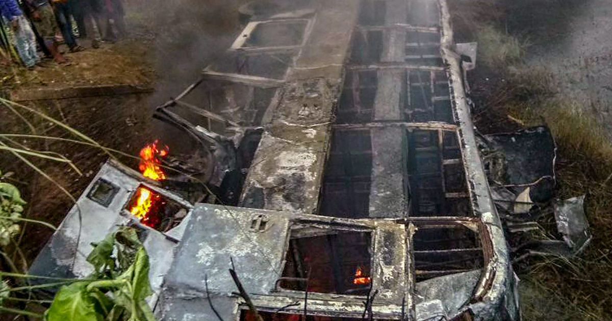 27 killed as bus overturns, catches fire in Motihari
