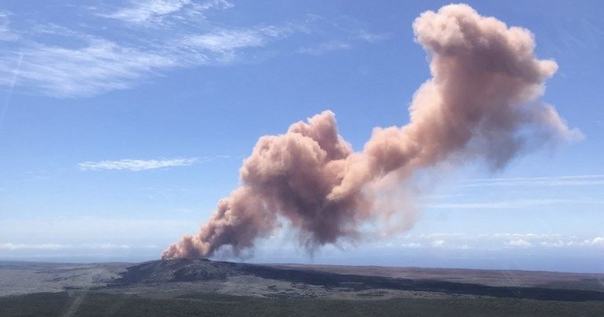 Hawaii: Thousands asked to evacuate as Kilauea volcano erupts
