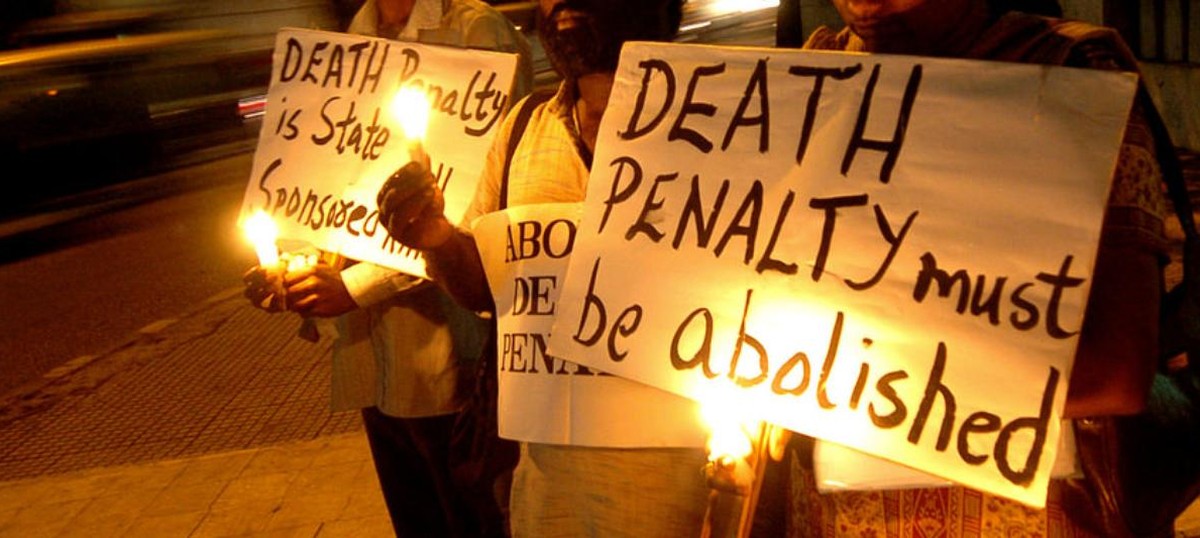 The Law Commission has recommended abolishing the death penalty, except in terrorism cases