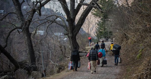 New Indian army check post may have sparked LoC hostilities, say residents fleeing Pakistan shelling
