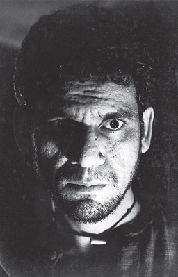 Om Puri in Gandhi. Courtesy Om Puri, Roli Books. Om Puri in Gandhi. Courtesy Om Puri, Roli Books.